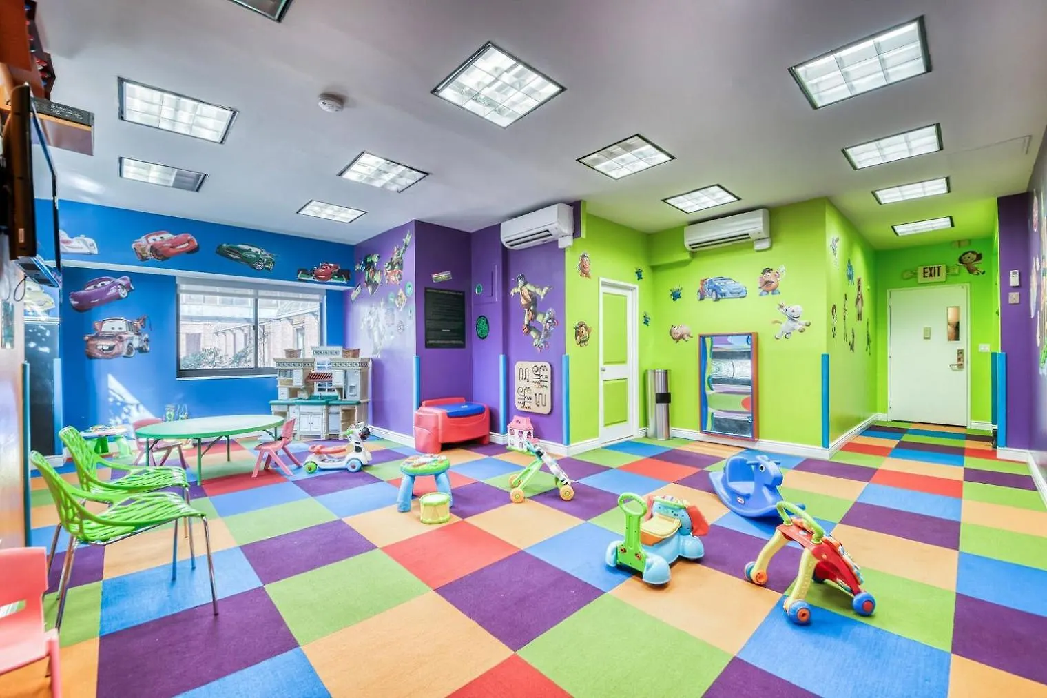 Blueground Ues Pool Gym Nr Central Park Nyc-1293 Apartment New York United States